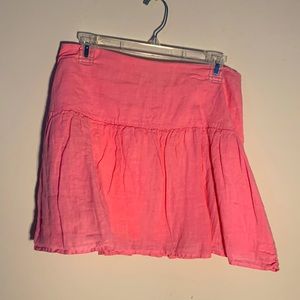 Vineyard Vines, linen, pink lined skirt, like new size 4